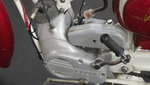Moteur 50cc Sachs avec boîte de vitesses à 3 rapports et refroidissement par turbine air forcé.